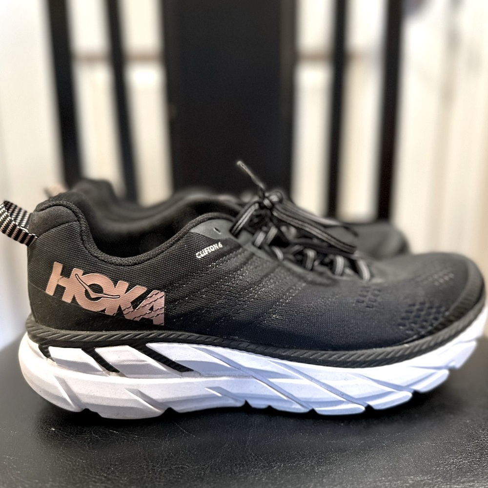 Hoka Clifton 6 Running Shoes